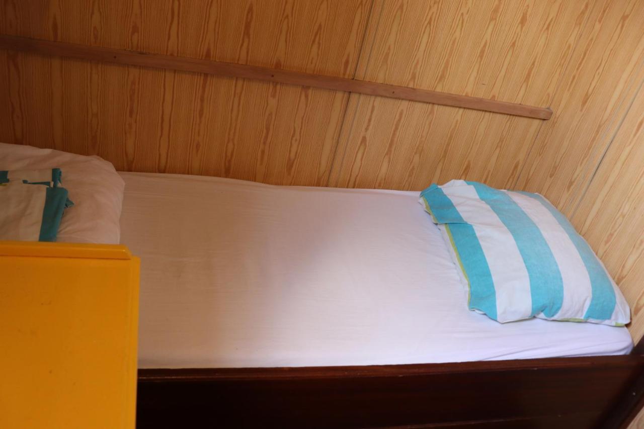Intersail Hostel - Avontuur Άμστερνταμ Δωμάτιο φωτογραφία